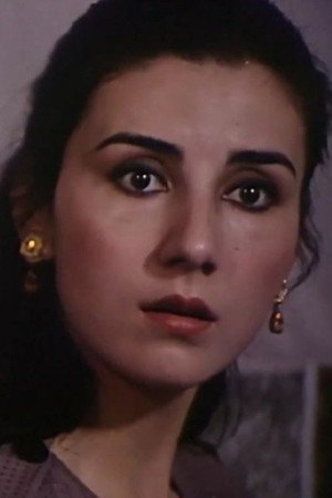 Connie Khan portrait
