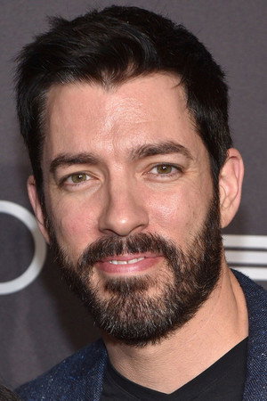 Drew Scott portrait