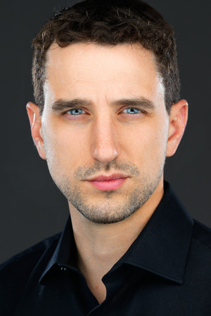 Derek Valet portrait