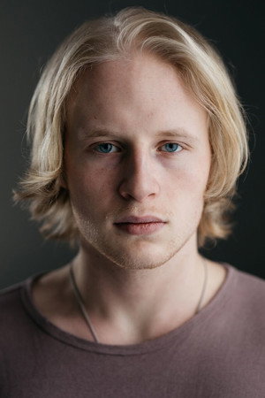 Odin Waage portrait