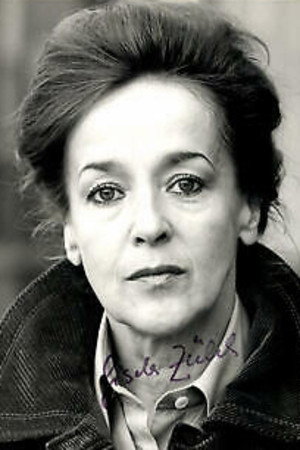 Gisela Hoeter portrait