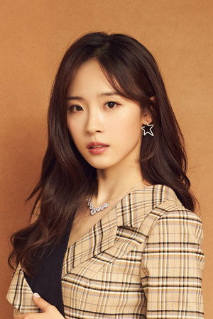 Lu Yangyang portrait