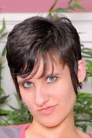 Laurel Norton portrait