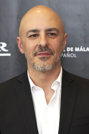 Roberto Álamo portrait