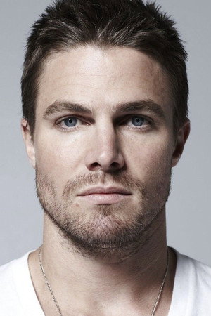 Stephen Amell portrait