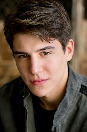 Michael Grant portrait