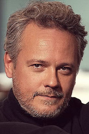 Danton Mello portrait
