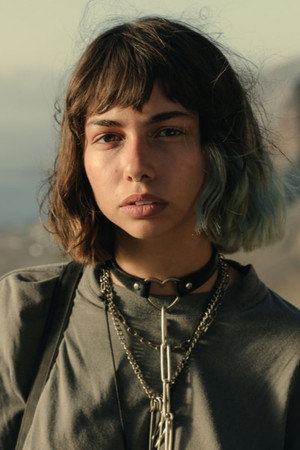 Naira Lleó portrait