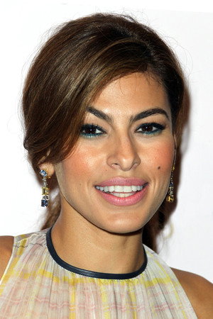 Eva Mendes portrait