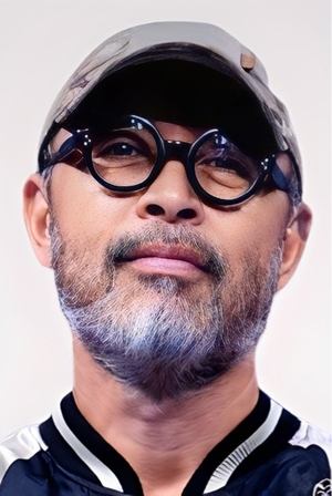 Ongart Cheamcharoenpornkul portrait