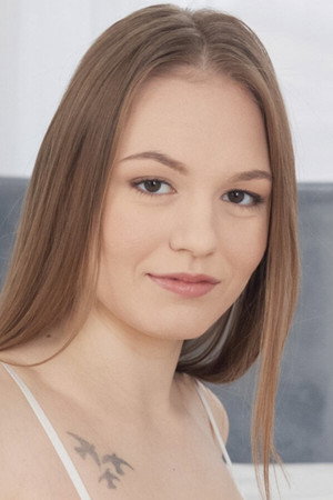 Silvia Wise portrait