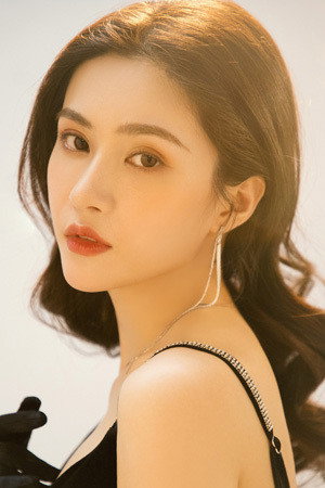 Sun Zijun portrait