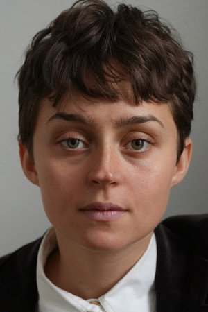 June Ellys Mach portrait