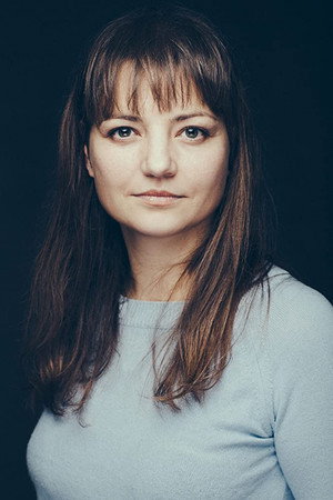 Laura Bro portrait