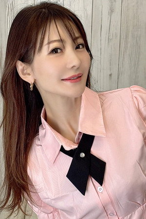 Naho Ozawa portrait