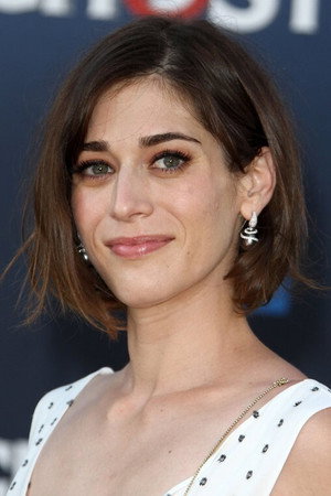 Lizzy Caplan portrait