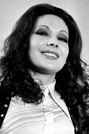 Sara Lezana portrait