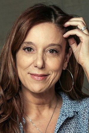 Paula Sharim portrait