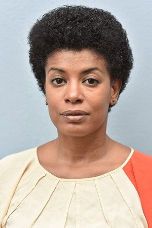 Thalma de Freitas portrait