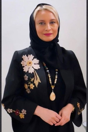 Maryam Kavyani portrait