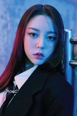Jeong HyeRin portrait