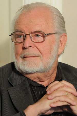 G. Edward Griffin portrait