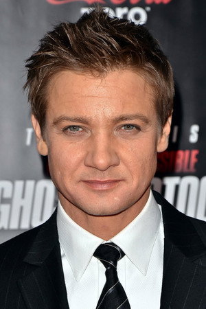 Jeremy Renner portrait