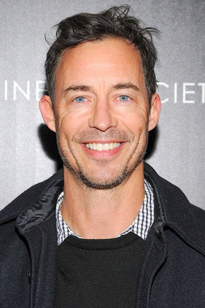Tom Cavanagh portrait