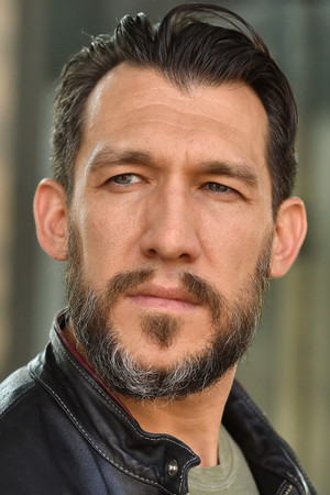 Steve Luna portrait