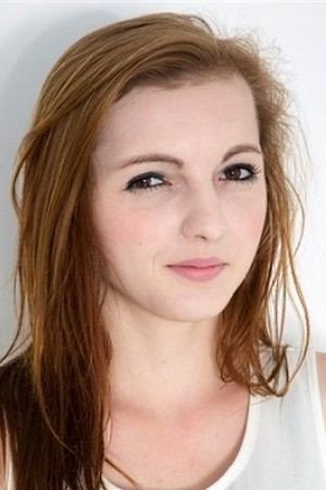 Tyna Shy portrait