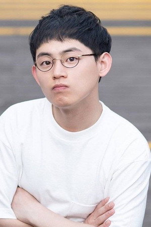 Son Yong-beom portrait