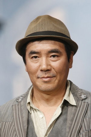 Kim Jee-woon portrait