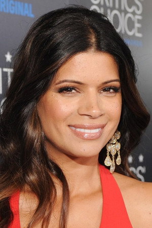 Andrea Navedo portrait