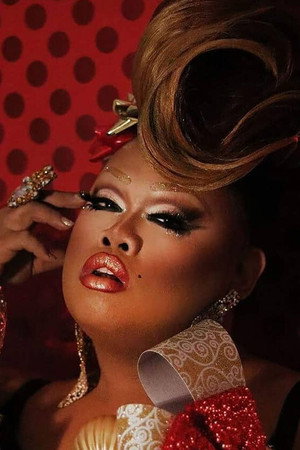 Jiggly Caliente portrait
