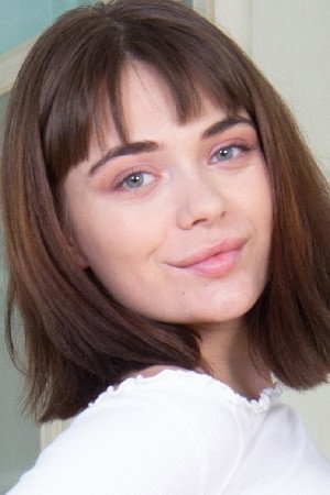 Beau Rose portrait