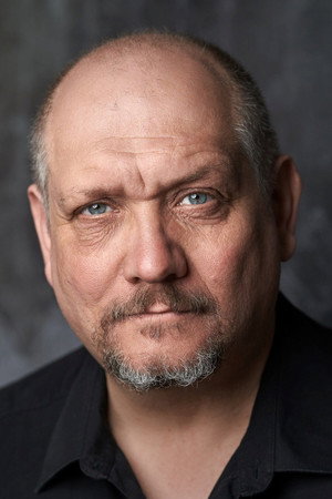 Mark Roper portrait