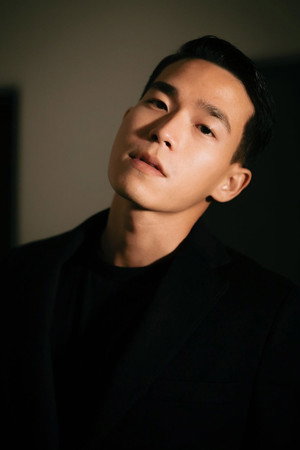 Awat Ratanapintha portrait