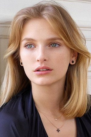 Camille Razat portrait