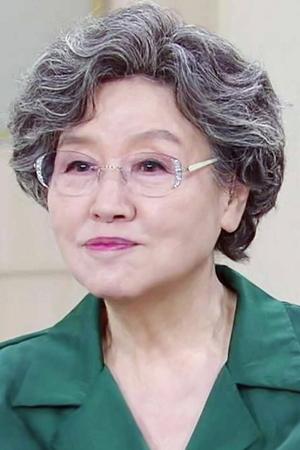 Ban Hyo-jung portrait