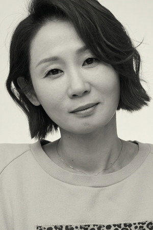 Kim Sun-young portrait