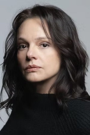 Selen Uçer portrait