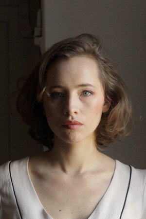 Isild Le Besco portrait