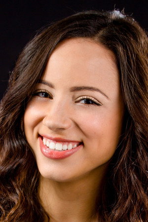 Kiana Madeira portrait