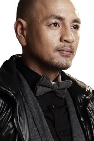 OJ Mariano portrait