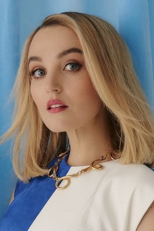 Chloe Fineman portrait