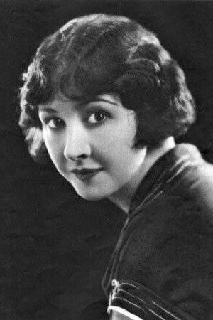 Lucy Fox portrait