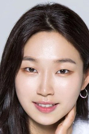 Sung Ryung portrait