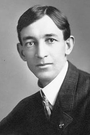 Lee Morris portrait