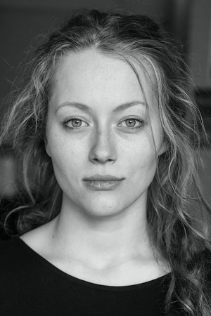 Henessi Schmidt portrait