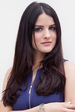 Kiana Madani portrait